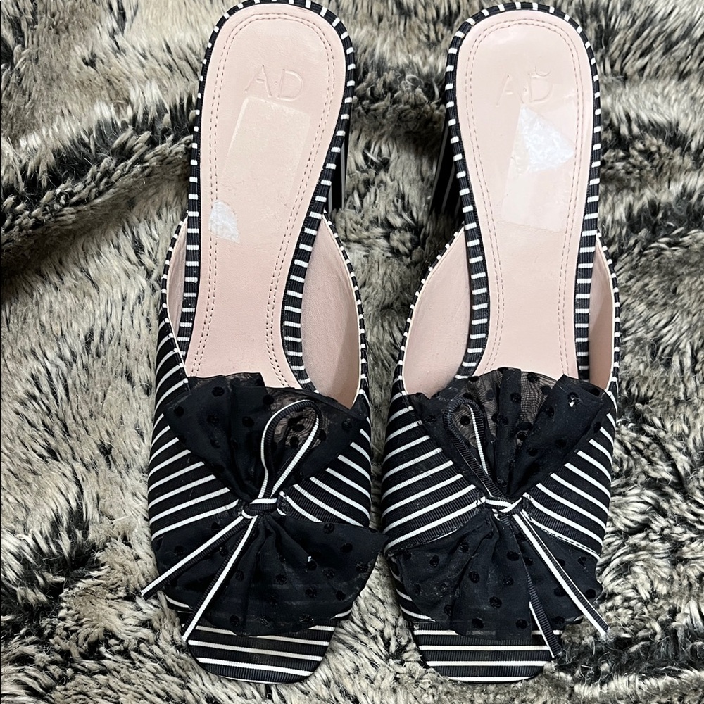 Elegant Black and White Striped Mules with Bow